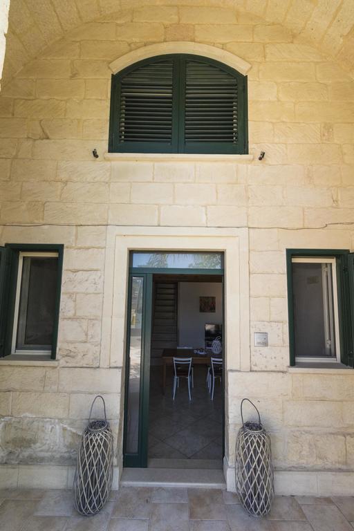 Tarantola Bed & Breakfast *
